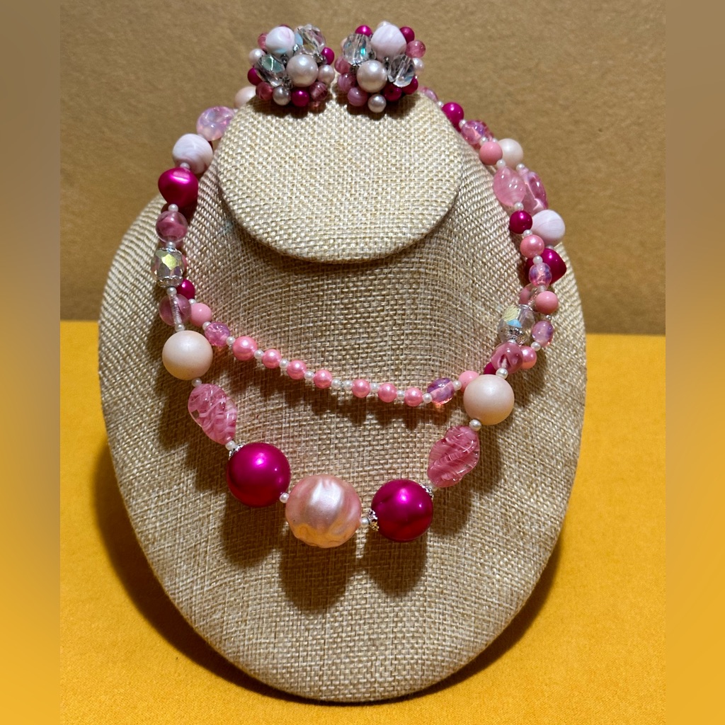 Vintage Japan Beaded Necklace Demi Parure Pink